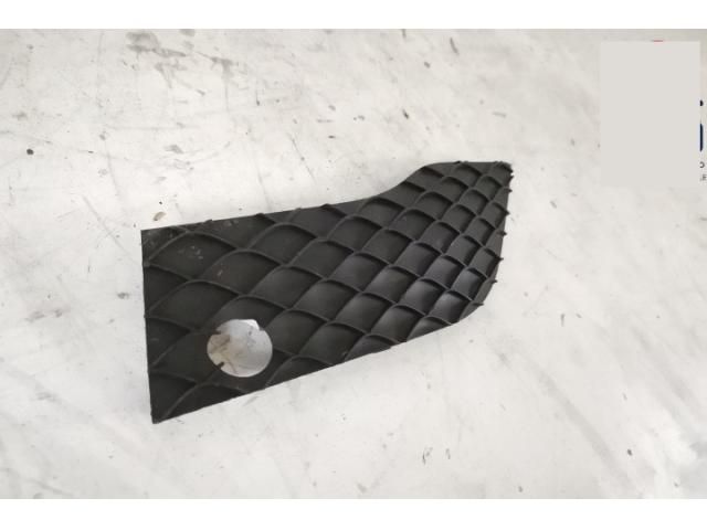 bontott MERCEDES-BENZ GLE Bal első Lökhárító Díszléc