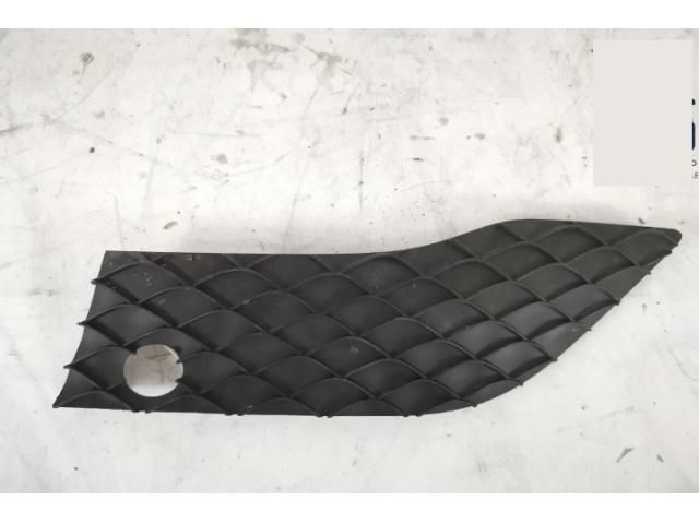 bontott MERCEDES-BENZ GLE Bal első Lökhárító Díszléc