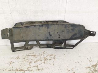 bontott MERCEDES-BENZ GLE Bal első Lökhárító Tartó (Műanyag)