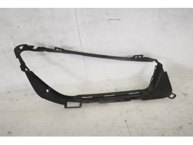 bontott MERCEDES-BENZ GLE Bal Fényszóró Lámpakeret