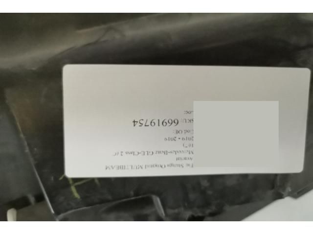 bontott MERCEDES-BENZ GLE Bal Fényszóró