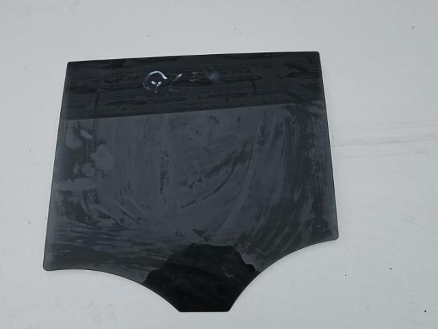 bontott MERCEDES-BENZ GLE Bal hátsó Ablak