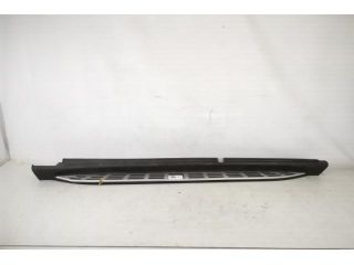 bontott MERCEDES-BENZ GLE Bal hátsó Küszöb Díszléc