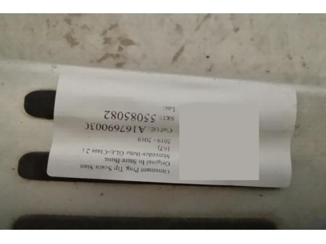 bontott MERCEDES-BENZ GLE Bal hátsó Küszöb Díszléc