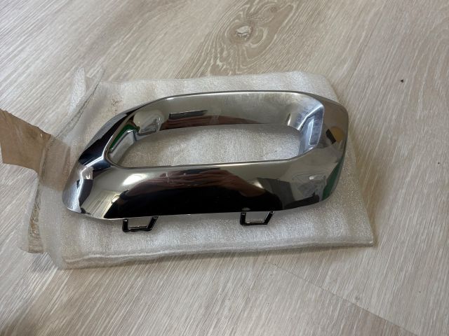 bontott MERCEDES-BENZ GLE Bal Kipufogó Vég