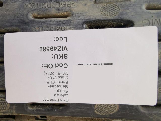 bontott MERCEDES-BENZ GLE Bal Ködlámpa Rács