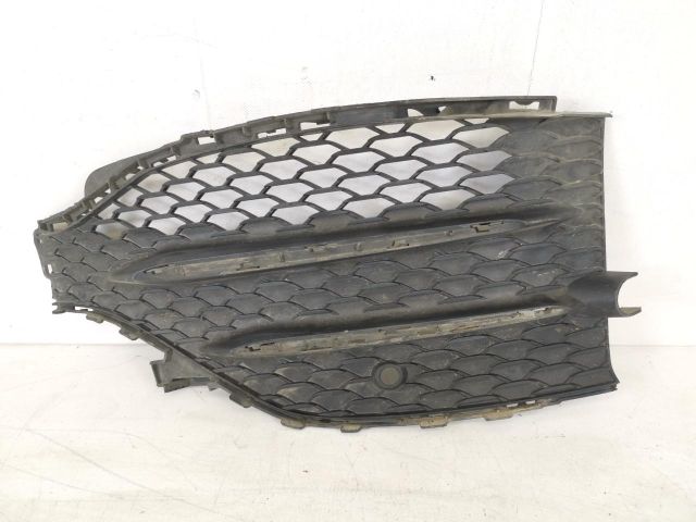 bontott MERCEDES-BENZ GLE Bal Ködlámpa Rács