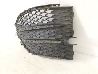 bontott MERCEDES-BENZ GLE Bal Ködlámpa Rács