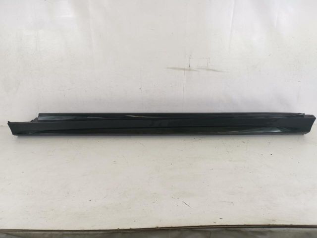 bontott MERCEDES-BENZ GLE Bal Küszöb