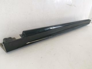 bontott MERCEDES-BENZ GLE Bal Küszöb