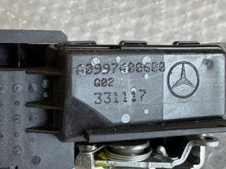 bontott MERCEDES-BENZ GLE Csomagtérajtó Zárszerkezet