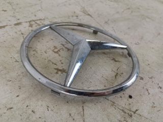 bontott MERCEDES-BENZ GLE Első Embléma