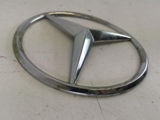 bontott MERCEDES-BENZ GLE Első Embléma