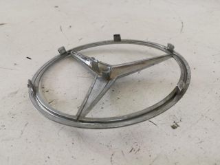 bontott MERCEDES-BENZ GLE Első Embléma