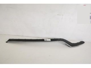 bontott MERCEDES-BENZ GLE Első Lökhárító Díszléc