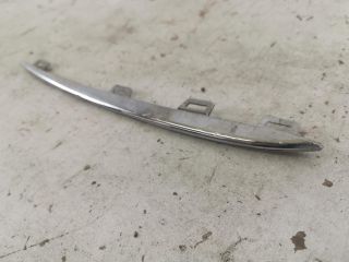 bontott MERCEDES-BENZ GLE Első Lökhárító Díszléc