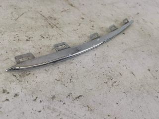 bontott MERCEDES-BENZ GLE Első Lökhárító Díszléc