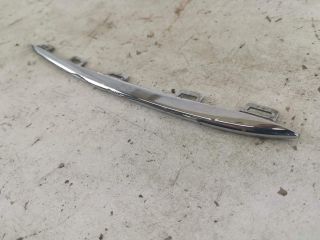 bontott MERCEDES-BENZ GLE Első Lökhárító Díszléc