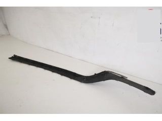 bontott MERCEDES-BENZ GLE Első Lökhárító Díszléc