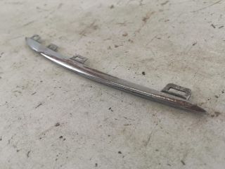 bontott MERCEDES-BENZ GLE Első Lökhárító Díszléc