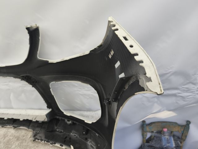 bontott MERCEDES-BENZ GLE Első Lökhárító (Részeivel)