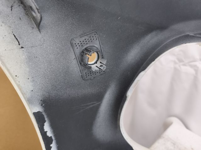 bontott MERCEDES-BENZ GLE Első Lökhárító (Részeivel)