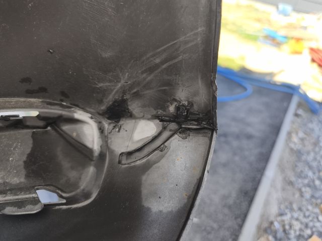 bontott MERCEDES-BENZ GLE Első Lökhárító (Részeivel)