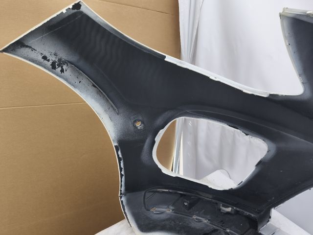 bontott MERCEDES-BENZ GLE Első Lökhárító (Részeivel)