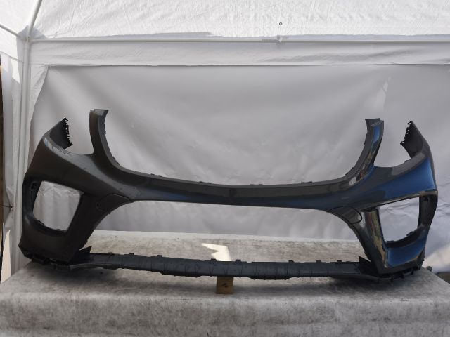 bontott MERCEDES-BENZ GLE Első Lökhárító (Részeivel)