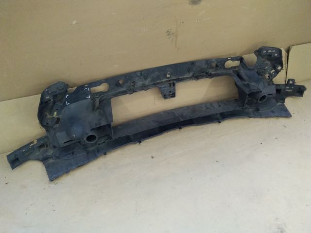 bontott MERCEDES-BENZ GLE Első Lökhárító Tartó Felső