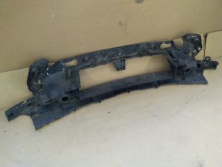 bontott MERCEDES-BENZ GLE Első Lökhárító Tartó Felső