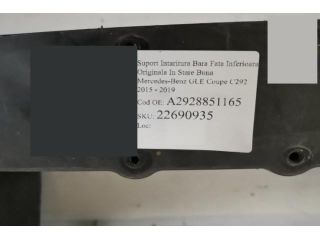 bontott MERCEDES-BENZ GLE Első Lökhárító Tartó Felső