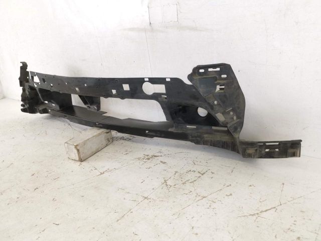 bontott MERCEDES-BENZ GLE Első Lökhárító Tartó Felső