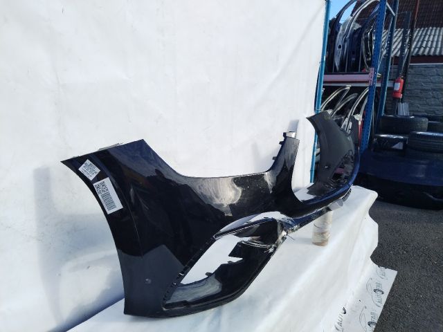 bontott MERCEDES-BENZ GLE Első Lökhárító (Üresen)