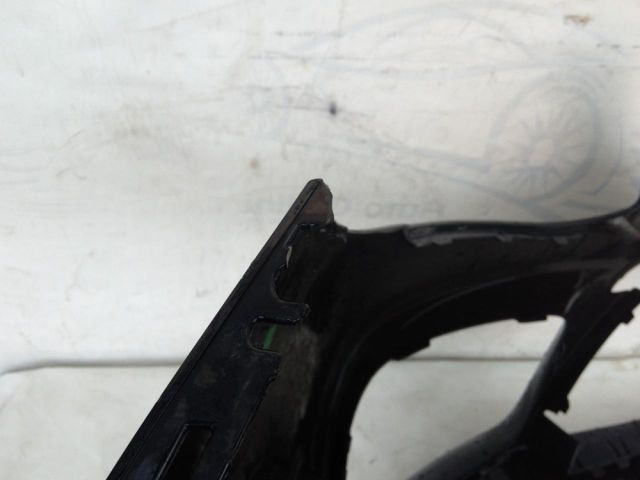 bontott MERCEDES-BENZ GLE Első Lökhárító (Üresen)