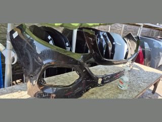 bontott MERCEDES-BENZ GLE Első Lökhárító (Üresen)