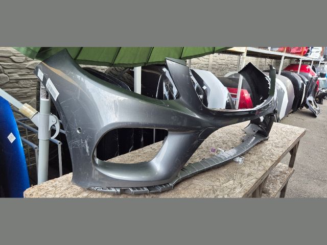 bontott MERCEDES-BENZ GLE Első Lökhárító (Üresen)