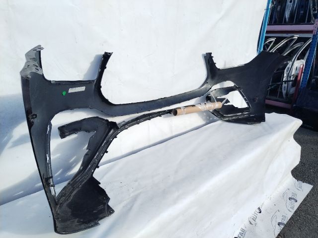 bontott MERCEDES-BENZ GLE Első Lökhárító (Üresen)