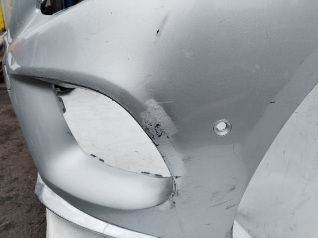 bontott MERCEDES-BENZ GLE Első Lökhárító (Üresen)