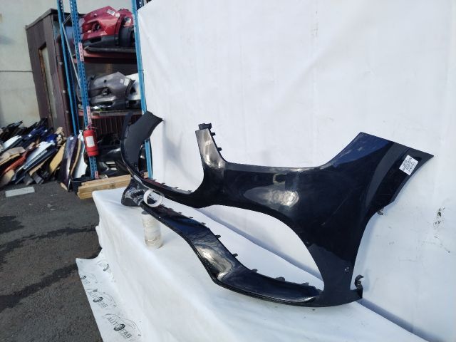 bontott MERCEDES-BENZ GLE Első Lökhárító (Üresen)