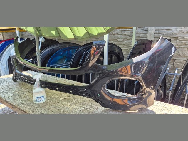 bontott MERCEDES-BENZ GLE Első Lökhárító (Üresen)