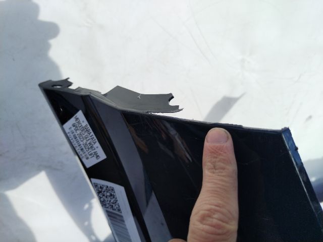 bontott MERCEDES-BENZ GLE Első Lökhárító (Üresen)