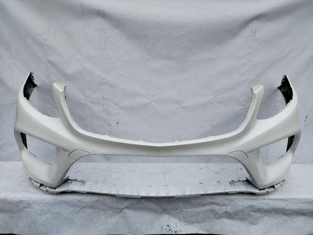 bontott MERCEDES-BENZ GLE Első Lökhárító (Üresen)