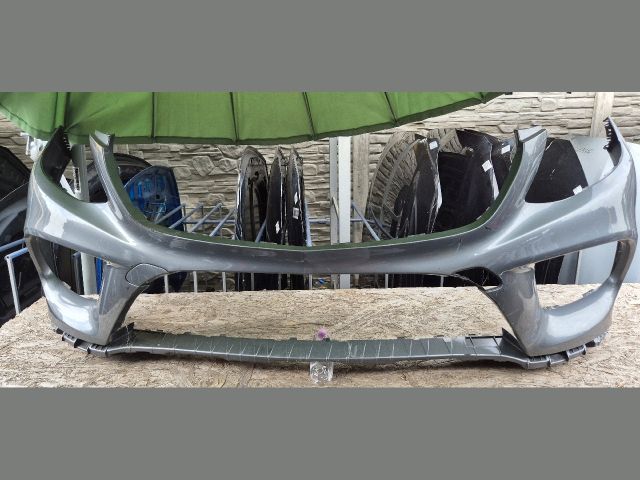 bontott MERCEDES-BENZ GLE Első Lökhárító (Üresen)