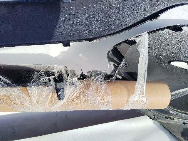 bontott MERCEDES-BENZ GLE Első Lökhárító (Üresen)