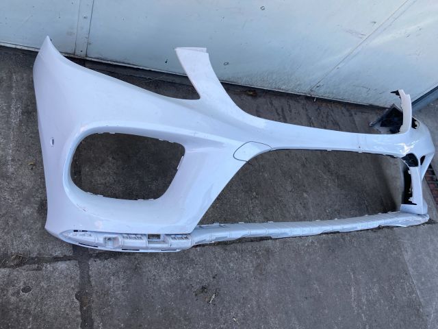 bontott MERCEDES-BENZ GLE Első Lökhárító (Üresen)