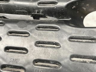 bontott MERCEDES-BENZ GLE Jobb Ködlámpa Rács