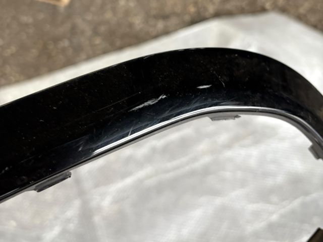 bontott MERCEDES-BENZ GLE Hátsó Lökhárító Alsó (Műanyag)