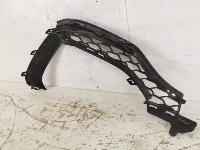 bontott MERCEDES-BENZ GLE Hátsó Lökhárító Díszléc