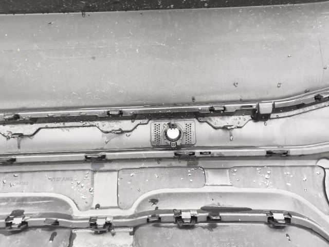 bontott MERCEDES-BENZ GLE Hátsó Lökhárító (Részeivel)